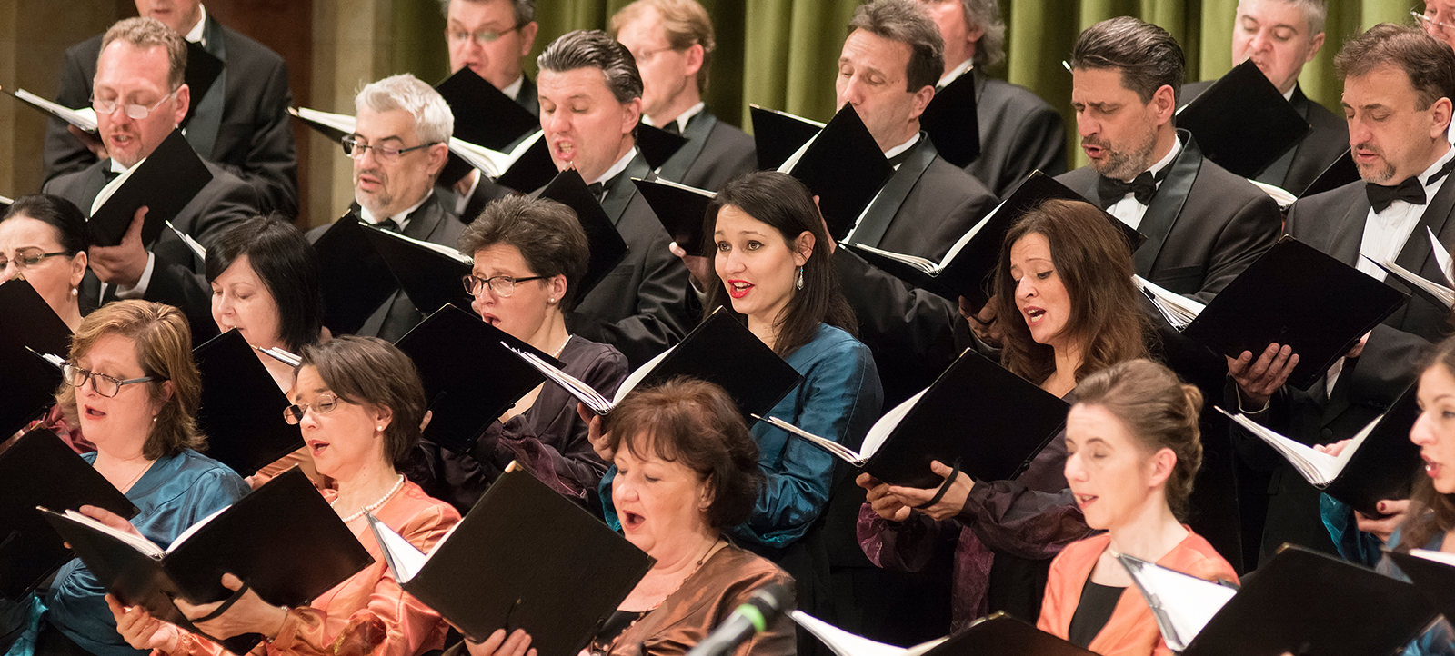 The Hungarian National Choir in the St. Anthony of Padua Church